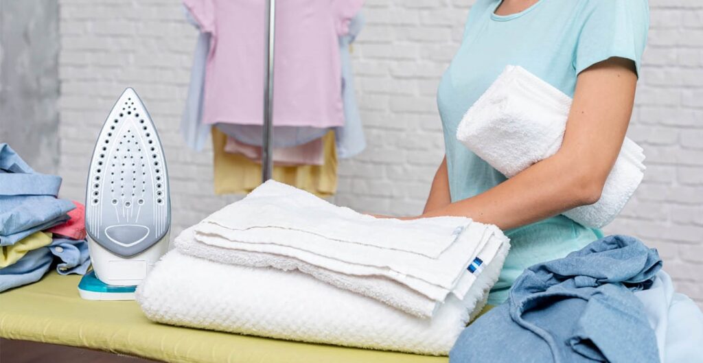 як почистити праску