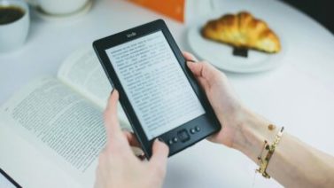 Яку Amazon Kindle купити в 2024 році