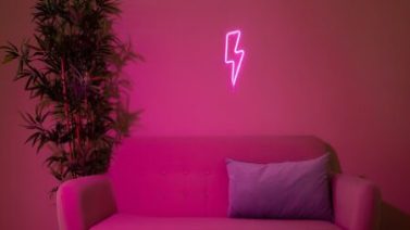 Неонові вивіски