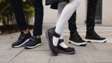 взуття до школи