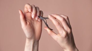 догляд за кутикулою